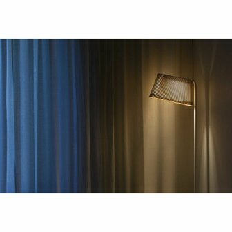 Owalo 7010 vloerlamp Secto Design