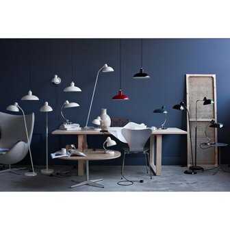 Kaiser idell 6580-F luxus vloerlamp  Fritz Hansen 