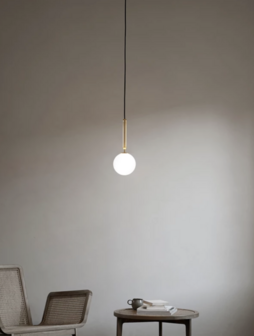 Miira 1 brass/opal hanglamp Nuura 