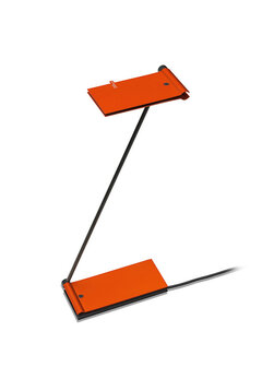 Zett USB tafellamp Baltensweiler