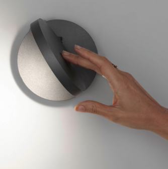 Demetra Faretto touch dimmer wandlamp Artemide