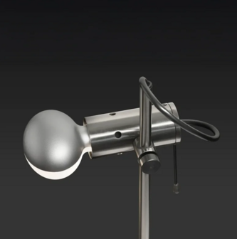 Agnoli 251 tafellamp Oluce 