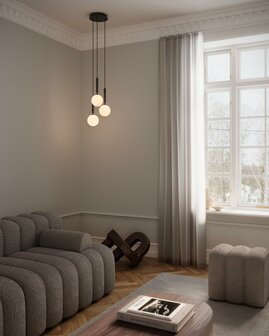 Miira 3 large opal hanglamp Nuura 