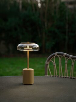 Blossi table mini portable tafellamp Nuura 