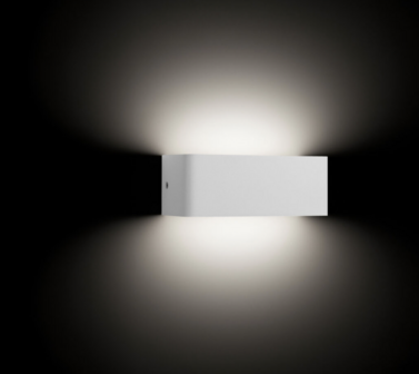 Brace r7s wandlamp Tossb 