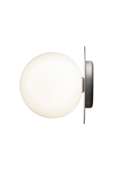 Liila 1 opal large IP44 wandlamp Nuura 