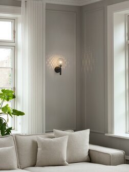 Miira Wall Optic clear wandlamp Nuura&nbsp;