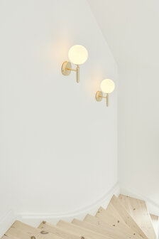 Miira Wall Opal wandlamp Nuura&nbsp;