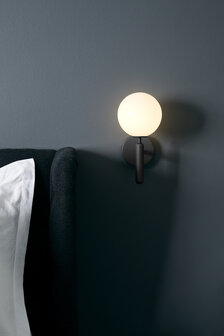 Miira Wall Opal wandlamp Nuura&nbsp;