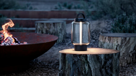 Qu opaal glas portable tafellamp IP44.de