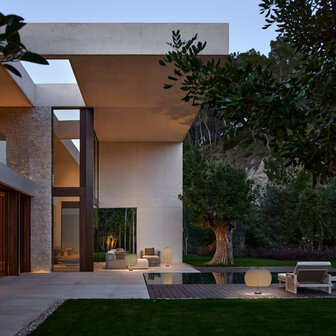 Closer 1714 portable vloerlamp Vibia 