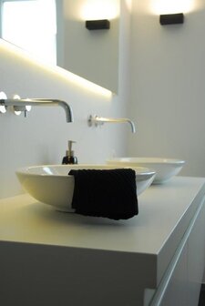 Tibo led dim wandlamp TossB 