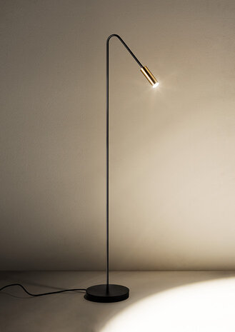 Volta p-3538 floor vloerlamp Estiluz 