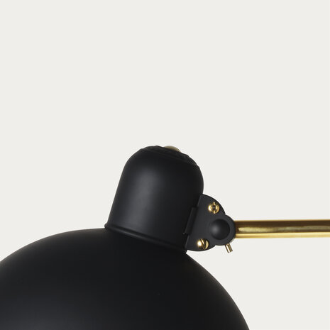 Kaiser idell 6580-F luxus vloerlamp  Fritz Hansen 