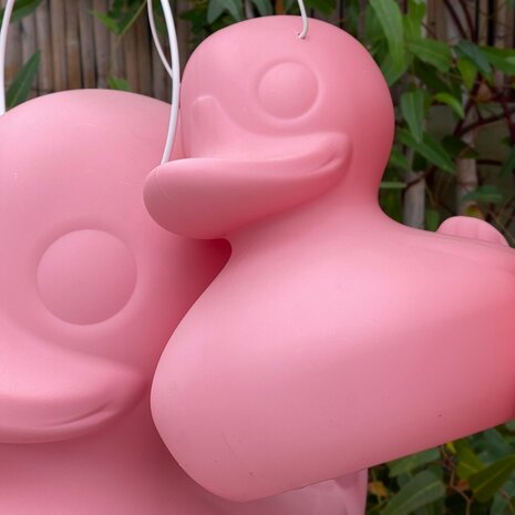 The Duck Duck Lamp S Pink portable lamp Goodnight Light