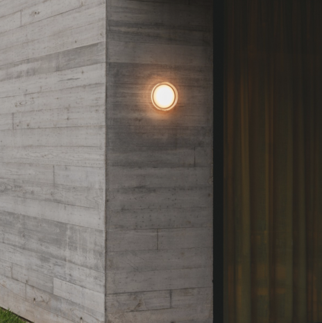 Dots 4680 glass outdoor wandlamp Vibia 