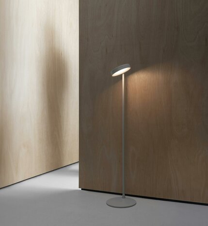 Pastille alu F2 w242 vloerlamp Wästberg 
