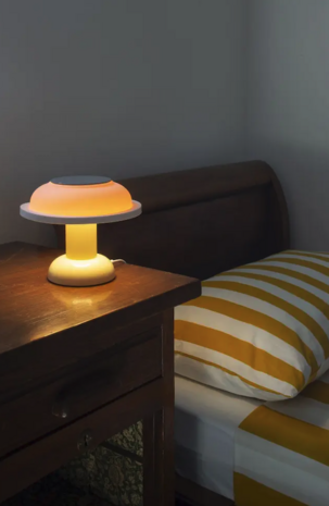 PL4  - Portable tafellamp Sowden