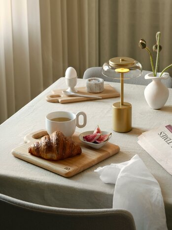 Blossi table mini portable tafellamp Nuura 