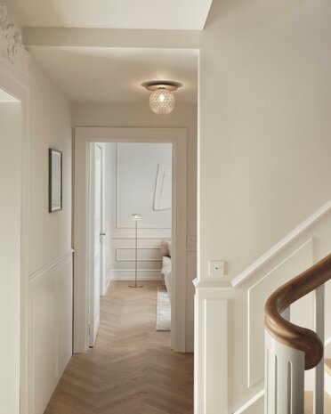 Liila 1 optic clear large IP44 wandlamp Nuura 