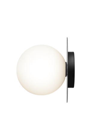 Liila 1 opal large IP44 wandlamp Nuura 