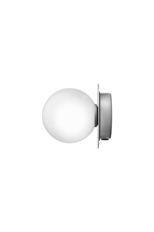 Liila 1 opal small IP44  wandlamp Nuura 
