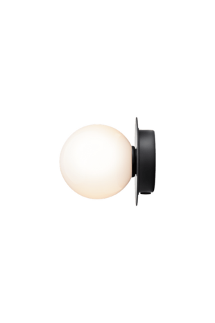Liila 1 opal small IP44  wandlamp Nuura 