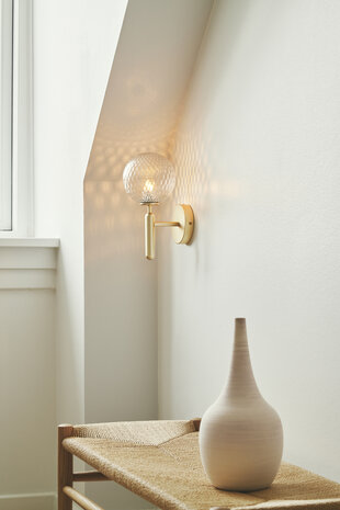 Miira Wall Optic clear wandlamp Nuura&nbsp;