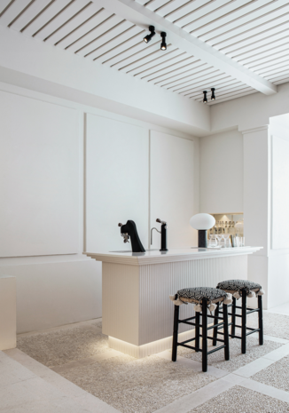 Sara on base 1.1 gu10 opbouwspot - Wever & Ducre 