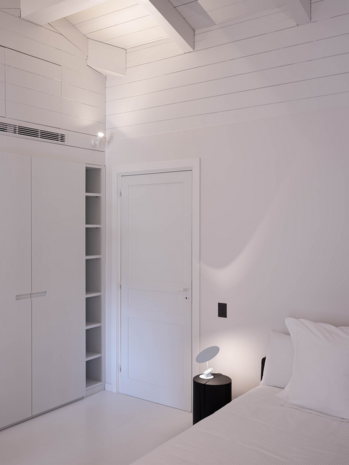 Sara on base 1.0 gu10 opbouwspot - Wever & Ducre 